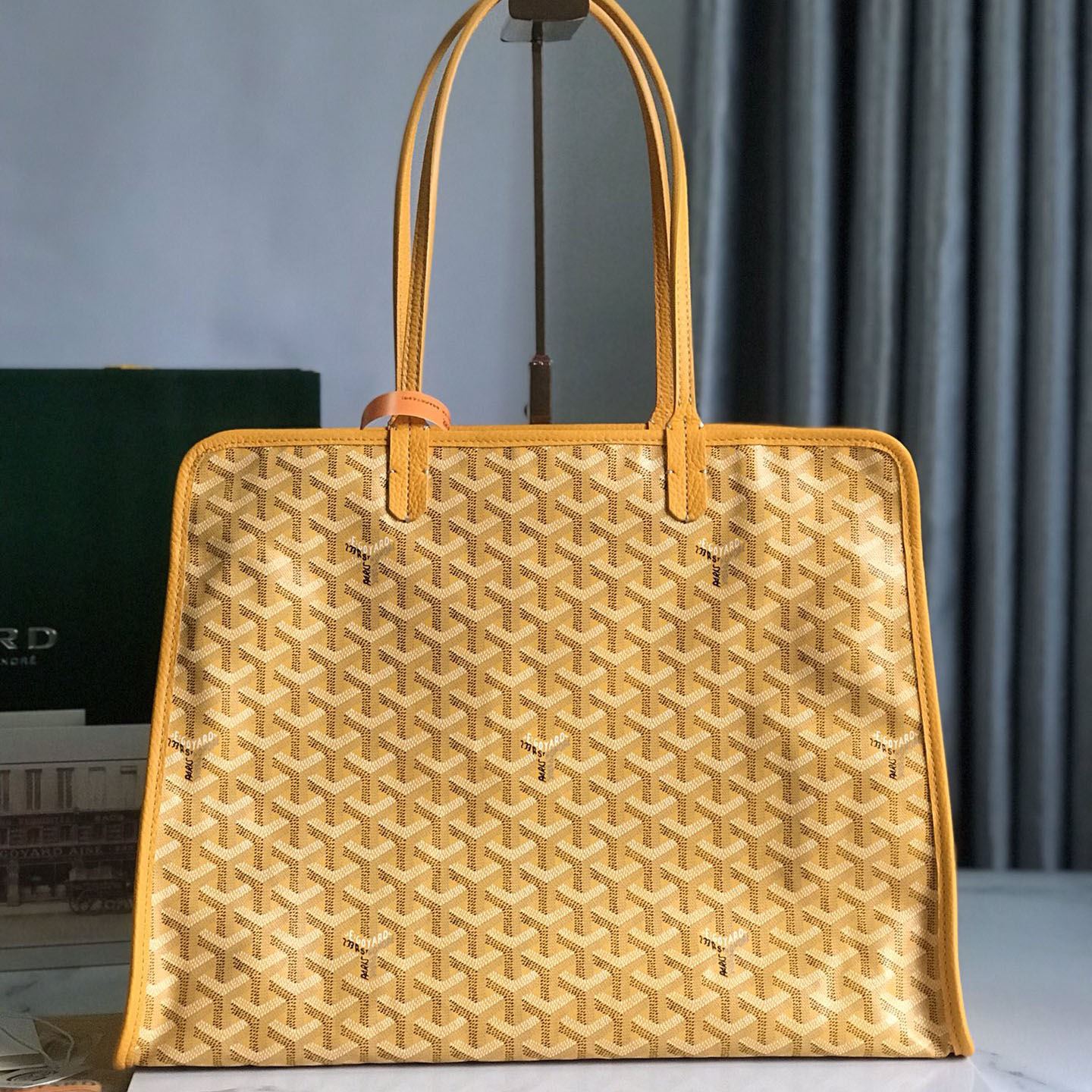 Go*ard top handle bags